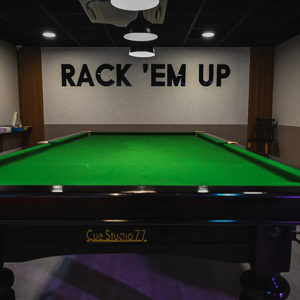 PS5 Pro Lounge
